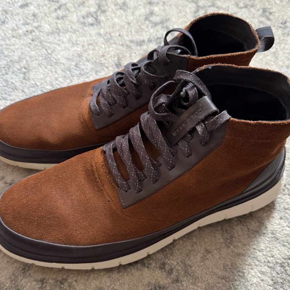 Men's Brown and Black Sneakers